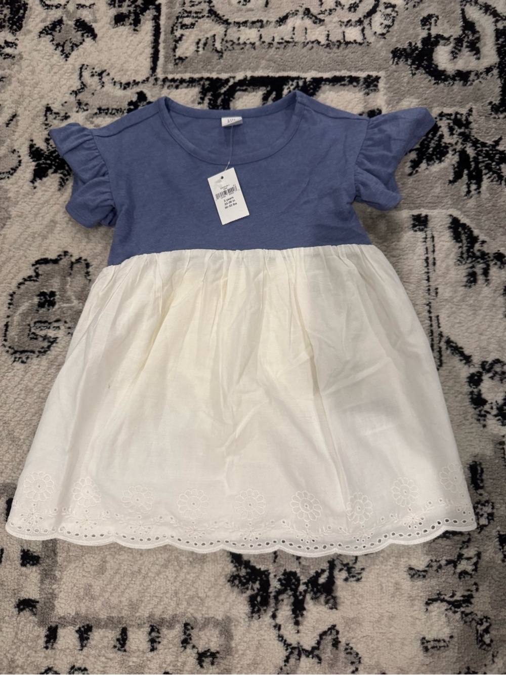 GAP Blue Bodice White Eyelet Skirt Ruffle Sleeve Dress